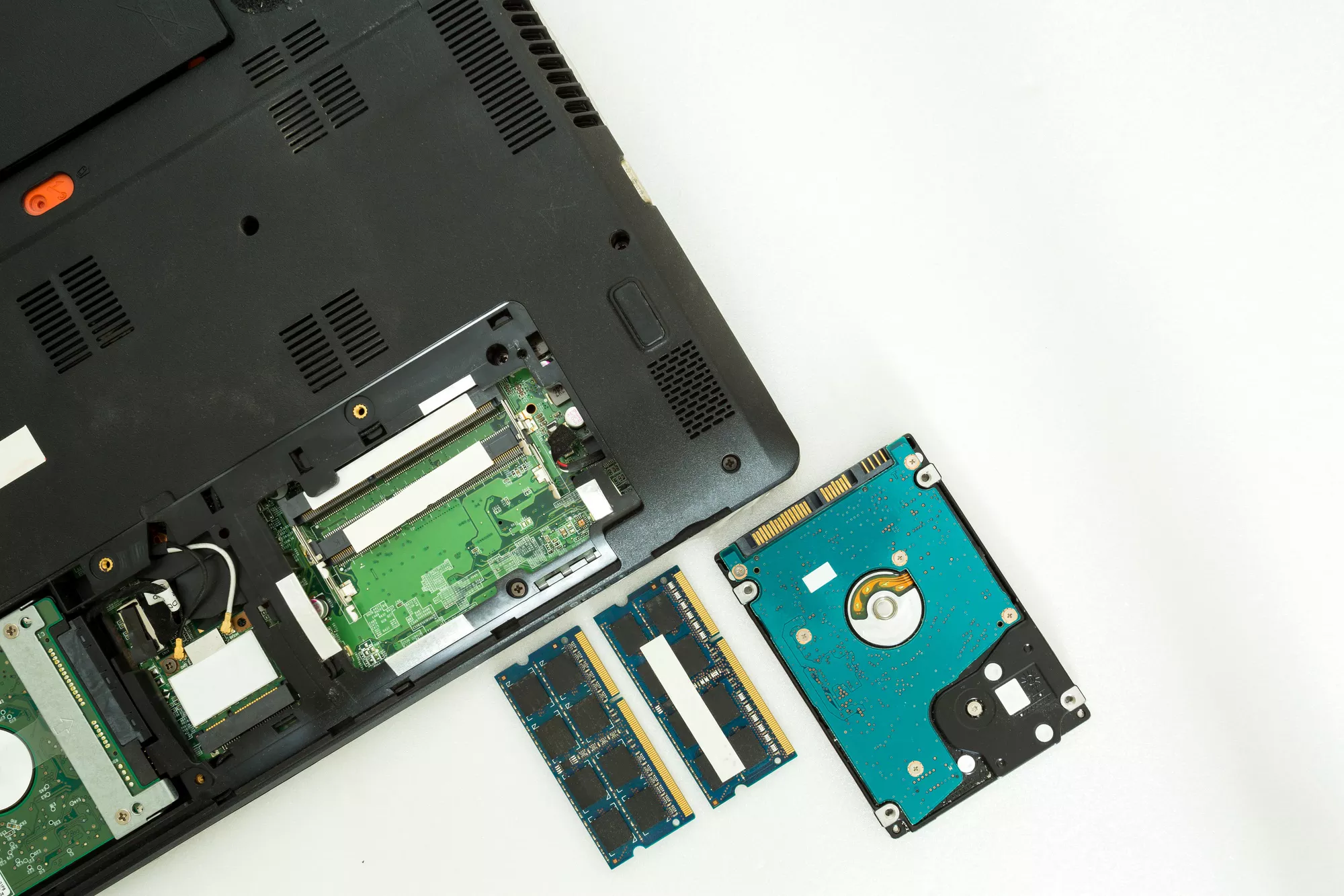 مقایسه سرعت SSD با HDD 